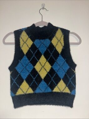 La Hearts Black Blue Yellow Argyle Fuzzy Sweater Vest